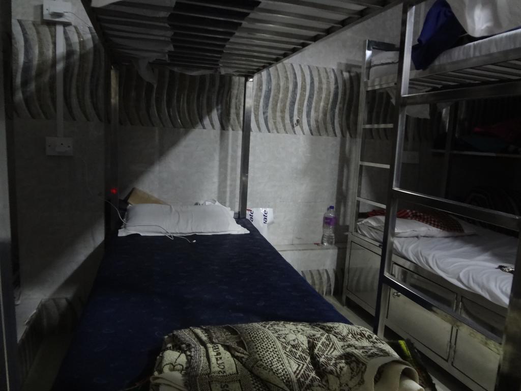 Aashiyana Dormitory 孟买 外观 照片