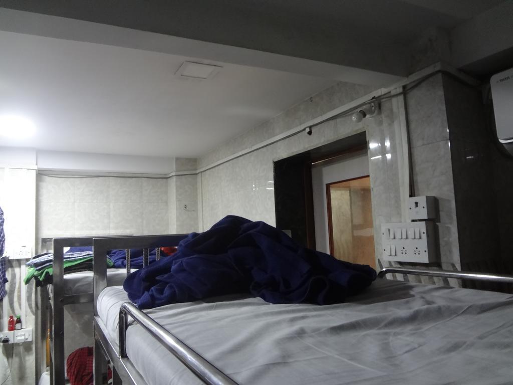 Aashiyana Dormitory 孟买 外观 照片